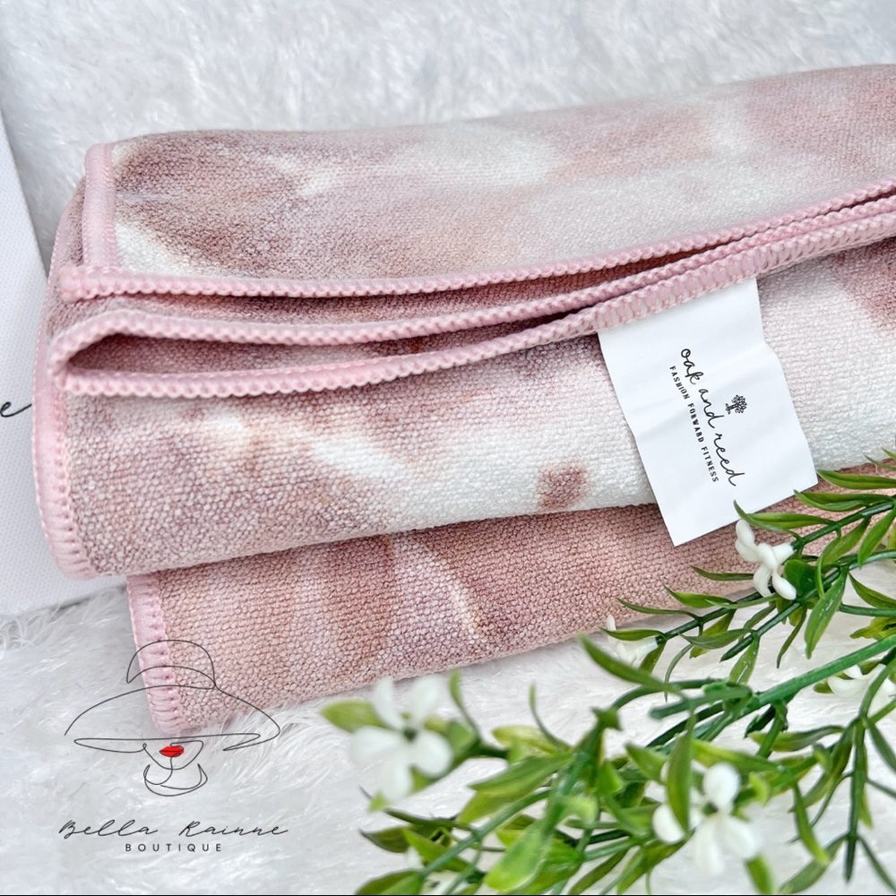 🌟3/40🌟 OAK & REED Rose Tie Dye Yoga Towel BNWOT